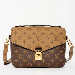 LOUIS VUITTON
Reverse Monogram Canvas Pochette Metis